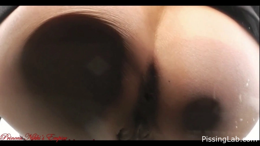 with private girl Princess Nikki - Peeing On My Car Inside View - 2025 (wet urination release | owned and pissed)