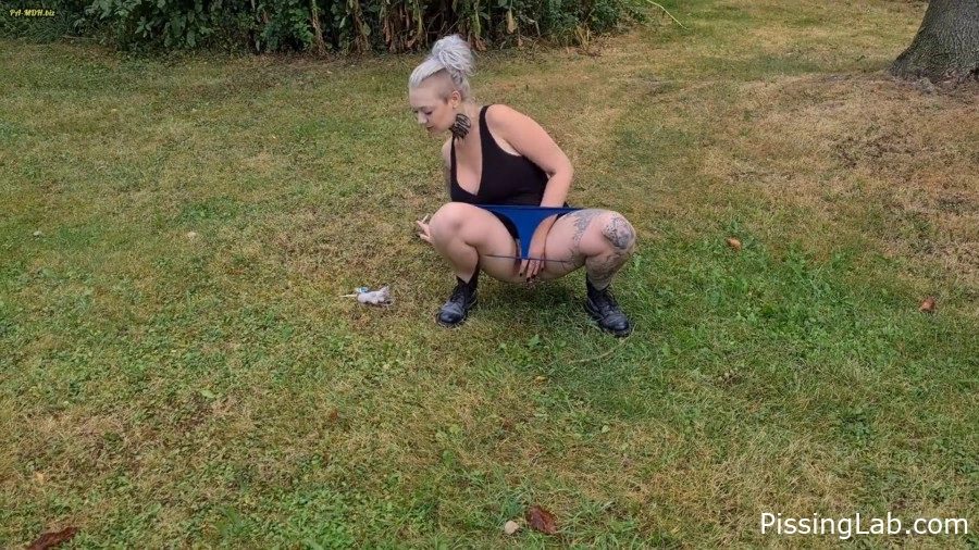 Brazen Rest Area Piss - I Don’T Care - with spicy devil Valery Venom 114 MB