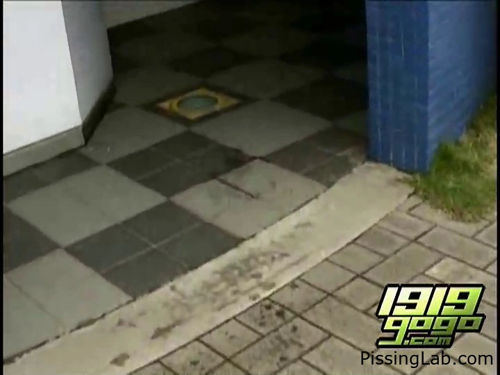 Girl Pissing Outdoor 7 - 2025 (bladder waves through urinate | pee flow)