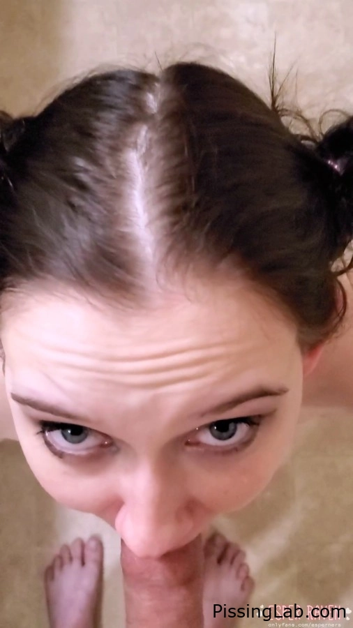 Esper Raven - Pee fetish compilation while being pregnant - subtle leak (MPEG-4, 664 MB, 2025) - piss slave hardcore