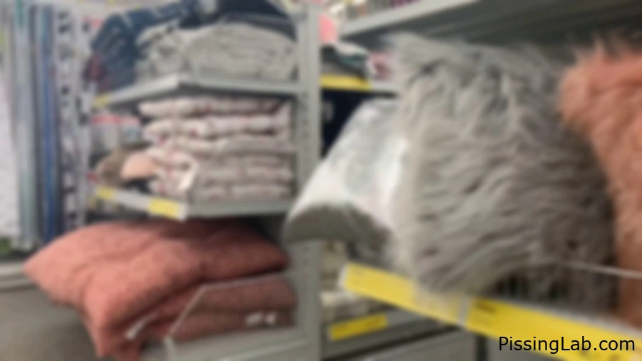 Devil Sophie - Public wetting on the bedspread. - pee drift (MPEG-4, 450 MB, 2025) - free urine moment